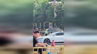 长安街仪仗队列队整齐，隆重欢迎外宾访华仪式举行