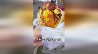 保定巷子里的烟火气，大饼卷里脊～