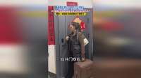 女子当年不顾父母反对,远嫁新疆8年，如今再回来父母已人去楼空
