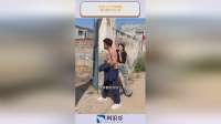 杵在门口不停嘟囔，着实猜不透心思