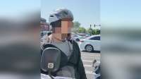 电动车车主因载物超宽违规被罚款！反怼交警“那我带啥”？