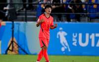 U17国足22年首入四强！媒体人热议：计划又有变，中国足球回来了