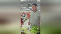 2毛不要了！第一视觉看“现金王”大衣哥日常，秒变下厨暖男