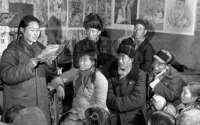 1963年，莒南85％以上的村庄通了广播