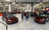特斯拉Model S/X正式停产，14年传奇落幕