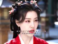 阿笙最后思在了师姐怀里，只有金轮能感知她