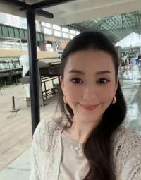 《桃花坞》首播引争议，她架子太大，装傻看不懂暗示，却无人敢惹