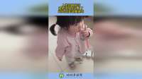 人类幼崽生活，谁把纸放在地上了，妈妈还知道要挨骂！
