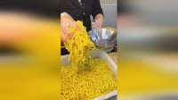 周口街头的凉面