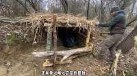 特种兵料事如神，预感暴风雪的到来，巧妙利用杂草搭建巨型鸟窝