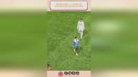 赛后姆巴佩独自走回更衣室，贝林厄姆从他身边跑过没有任何交流