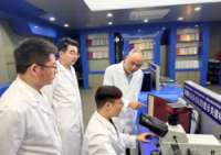 受月饼启发，中国科学家突破显示芯片关键技术