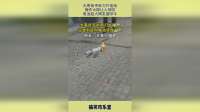 大哥徒手拆刀片电池，操作大胆让人惊叹，电池起火网友直呼牛