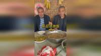 奶奶做的吊瓜汤泡点新捞的大米饭，特别好吃