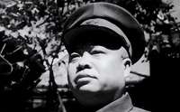 赖传珠病逝后，4架战机护送骨灰进京，2元帅3大将15上将机场迎灵