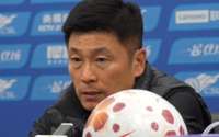 李国旭：年轻队员要学会阅读比赛；如何破密集防守需要总结